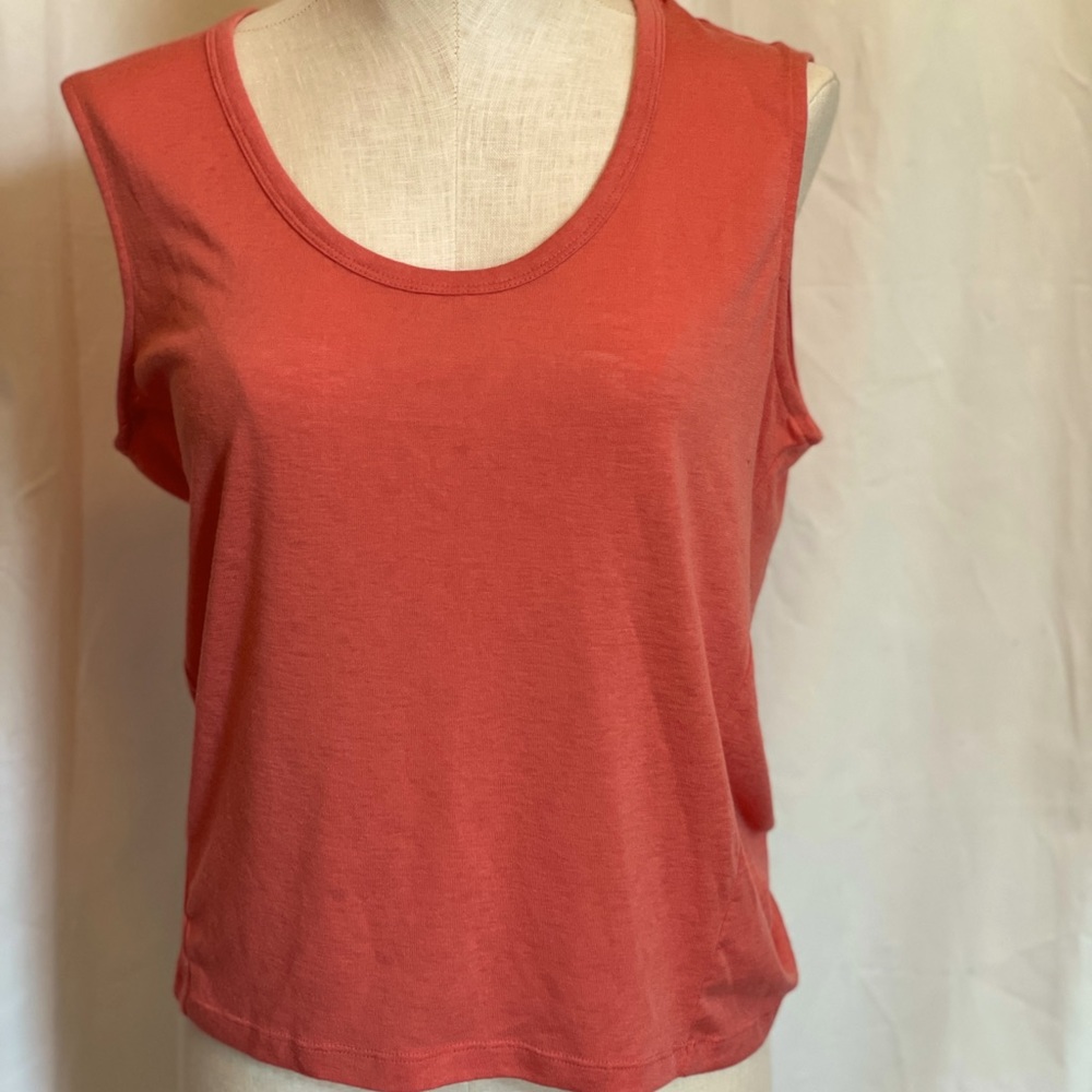Athleta orange hi low tank sz M soft & comfortable